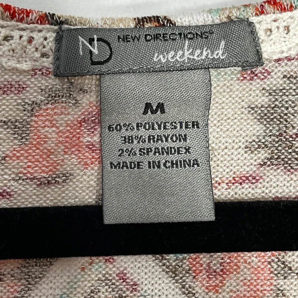 New Directions Weekend Womens Medium Chevron Floral Sharkbite Hem Knit Top Coral